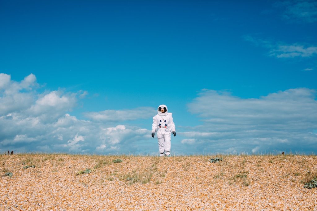 ile zarabia astronauta