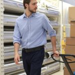 Co zyskasz na współpracy z hurtownią wielobranżową
